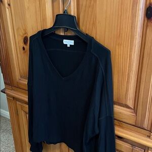 Michael Stars Black Long Sleeve V-Neck Top